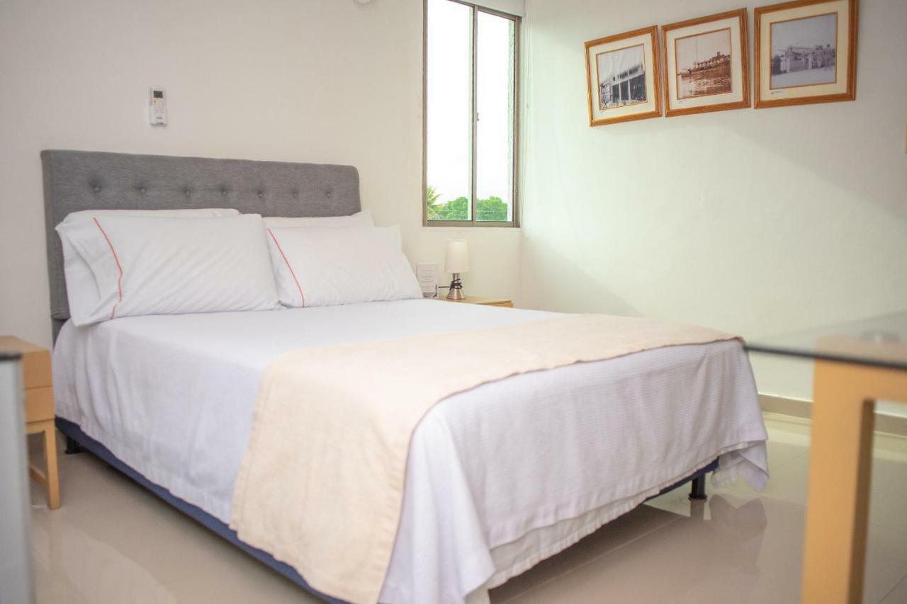 Onoma Hotel Lorica Exterior photo
